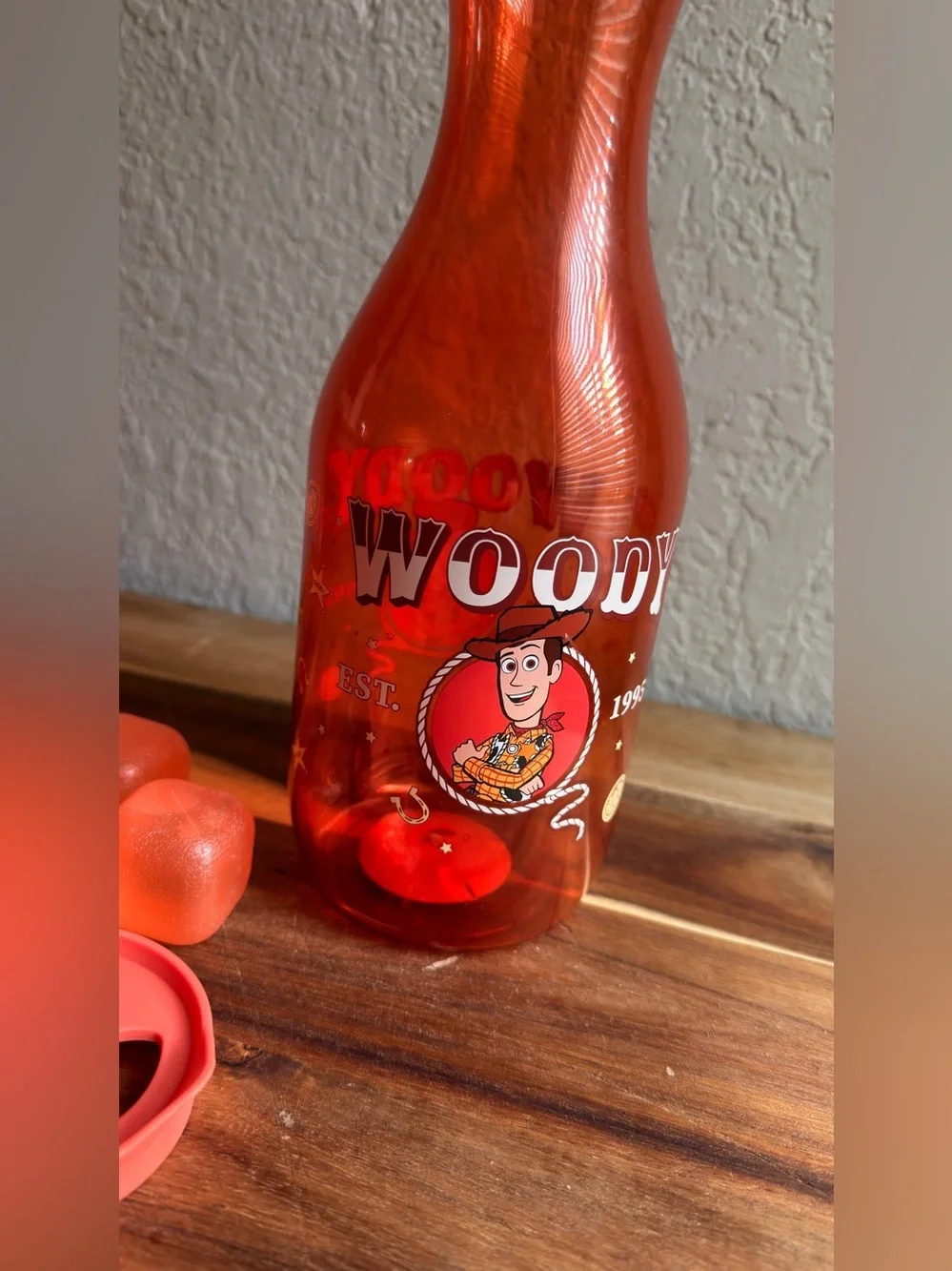 Tit story woody Red Cartoon Toy Story 1.5 L pitcher with ice cubes included